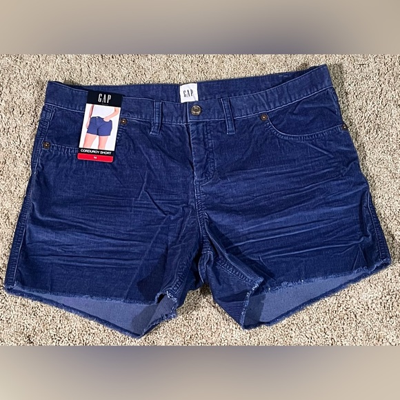 Gap SOFT STRETCH FRAYED HEM MID RISE CORDUROY Shorts, BLUE, Size 14 - Picture 1 of 8